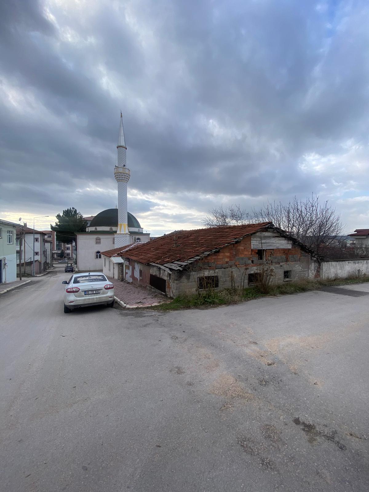 MABEL'DEN ÇARŞININ GÖBEĞİNDE MÜSTAKİL EV